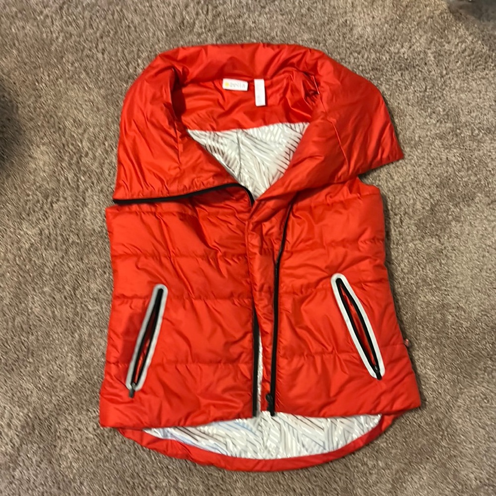 Zella women’s puffer vest